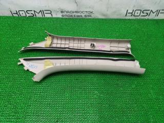 Накладка на стойку кузова передняя Mitsubishi Outlander GF8W 7210A245 2 ракурс