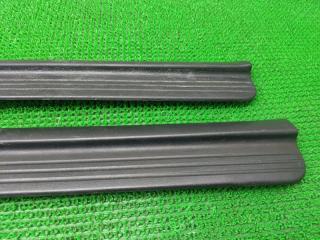 Накладка на порог передняя Honda HR-V GH2 D16A 84201S2H000ZC 3 ракурс Накладка на порог передняя Honda HR-V GH2 D16A 84201S2H000ZC 3 ракурс
