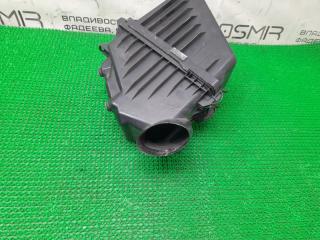 Корпус воздушного фильтра TOYOTA Ipsum ACM21W 2AZ-FE 17700-28180 3 ракурс Корпус воздушного фильтра TOYOTA Ipsum ACM21W 2AZ-FE 17700-28180 3 ракурс