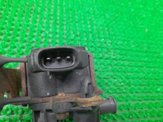 Клапан пневмоподвески задний TOYOTA CELSIOR UCF31 3UZ-FE 48096-50040 3 ракурс Клапан пневмоподвески задний TOYOTA CELSIOR UCF31 3UZ-FE 48096-50040 3 ракурс