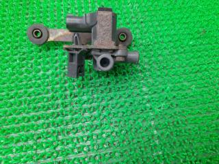 Клапан пневмоподвески задний TOYOTA CELSIOR UCF31 3UZ-FE 48096-50040 5 ракурс Клапан пневмоподвески задний TOYOTA CELSIOR UCF31 3UZ-FE 48096-50040 5 ракурс