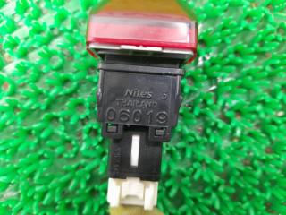 Кнопка аварийной сигнализации Subaru XV GP7 83037VA000 3 ракурс