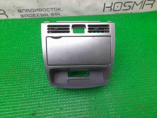 Запчасть консоль центральная Nissan Wingroad 2003