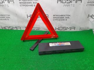 Запчасть знак аварийной остановки TOYOTA CELSIOR 2003