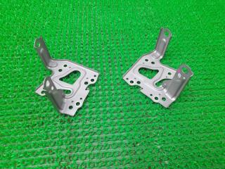Крепление магнитофона TOYOTA PRIUS ZVW30 2ZR-FXE 86211-47050 1 ракурс