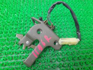 Петля замка багажника задняя Subaru Impreza WRX GDA EJ205 57531FE000 4 ракурс