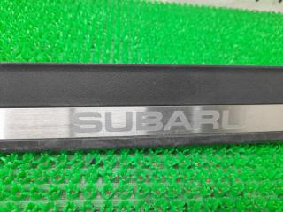 Накладка на порог передняя Subaru Outback BRM 94060AJ060 2 ракурс