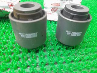Сайлентблок передний Honda HR-V GH1 D16A 51350S2H013 4 ракурс