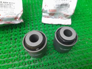 Сайлентблок передний Honda HR-V GH1 D16A 51350S2H013 5 ракурс