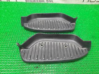 Подножка передняя TOYOTA HIACE KZH100G 1KZ-TE 51774-95J01 2 ракурс