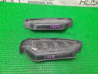 Подножка передняя TOYOTA HIACE KZH100G 1KZ-TE 51774-95J01 3 ракурс