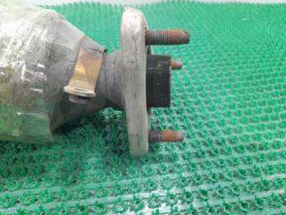 Приемная труба Honda CR-Z ZF1 LEA 18160RBJG00 4 ракурс Приемная труба Honda CR-Z ZF1 LEA 18160RBJG00 4 ракурс