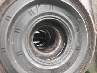 Редуктор задний TOYOTA CELSIOR UCF31 3UZ-FE 41110-50220 5 ракурс Редуктор задний TOYOTA CELSIOR UCF31 3UZ-FE 41110-50220 5 ракурс