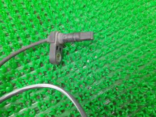 Датчик abs правый передний TOYOTA PRIUS ZVW30 2ZR-FXE 89542-47030 3 ракурс
