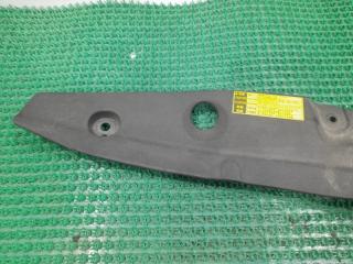 Планка замка капота передняя TOYOTA PRIUS ZVW30 2ZR-FXE 53289-47030 2 ракурс