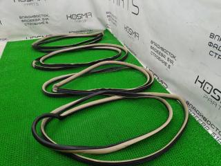 Уплотнение двери TOYOTA Ipsum ACM21W 2AZ-FE 62311-44040-A0 3 ракурс
