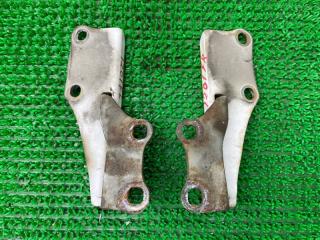 Петли капота NISSAN Terrano Regulus 1996 контрактная Петли капота NISSAN Terrano Regulus 1996