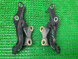 Петля капота TOYOTA Avensis AZT250 1AZ-FSE 53410-05060 1 ракурс