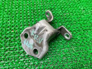 Петля дверная правая передняя SUBARU LEGACY BG9 EJ25 61220AC000 1 ракурс