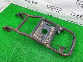 Крепление запасного колеса заднее NISSAN Terrano Regulus JRR50 QD32ETI 572101W310 4 ракурс