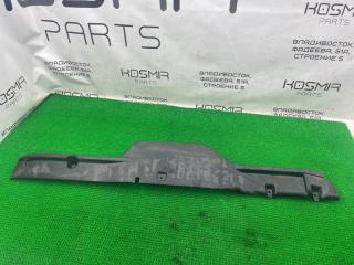 Фото запчасти обшивка пола TOYOTA Hiace 1994 контрактная запчасть Запчасть обшивка пола TOYOTA Hiace 1994