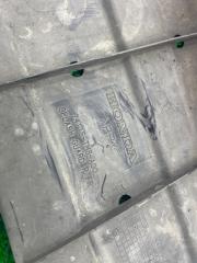 Защита двигателя правая передняя Honda Insight ZE2 LDA 74115-TM8-A00 3 ракурс