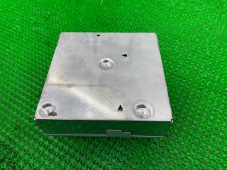 Запчасть tv tuner задний NISSAN SKYLINE 2001