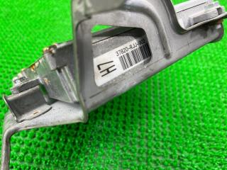 Блок управления двс Honda Edix BE3 K20A 37820-RJJ-902 3 ракурс
