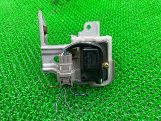Датчик замедления TOYOTA Hiace KZH106W 1KZ-TE 89441-12020 3 ракурс
