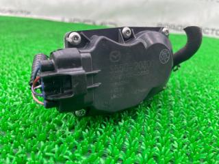 Дроссельная заслонка MAZDA Demio DJ5FS S5-DPTS S550-20300 2 ракурс