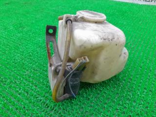 Бачок стеклоомывателя TOYOTA CROWN GS121 1G-GZEU 85331-30221 2 ракурс
