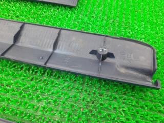 Накладка на порог TOYOTA CROWN GS121 1G-GZEU 62211-30110-04 3 ракурс