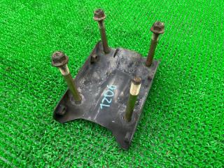 Крепление редуктора заднее SUBARU LEGACY BG9 EJ25 41325AC050 1 ракурс