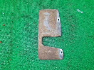 Защита двигателя TOYOTA CROWN GS121 1G-GZEU 51444-30100 2 ракурс