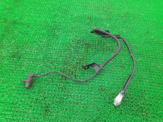 Датчик abs правый передний TOYOTA Harrier GSU30W 2GR-FE 89542-48030 3 ракурс