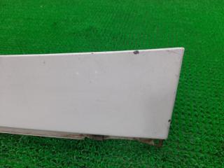 Решетка под лобовое стекло TOYOTA LAND CRUISER PRADO LJ78W 2L-TE 55781-60040 2 ракурс