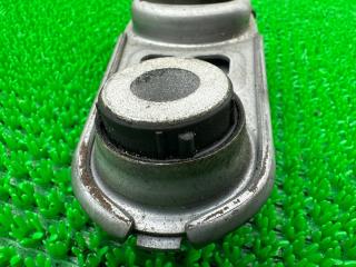Подушка кпп NISSAN NOTE E13 HR12 6XJ0A 3 ракурс