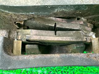 Суппорт тормозной левый задний TOYOTA LAND CRUISER PRADO LJ78W 2L-TE 47750-60040 3 ракурс