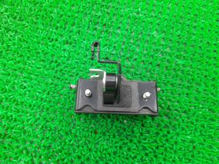 Полка багажника Honda Insight ZE2 LDA 74810-TF0-003 2 ракурс