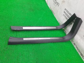 Накладка на порог передняя TOYOTA Harrier GSU30W 2GR-FE 67910-48030-C0 2 ракурс
