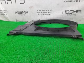 Диффузор радиатора Nissan Armada TA60 VK56DE 214767S000 4 ракурс