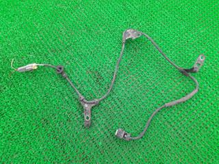 Датчик abs правый задний TOYOTA Corolla NZE121 1NZ-FE 89516-12010 3 ракурс