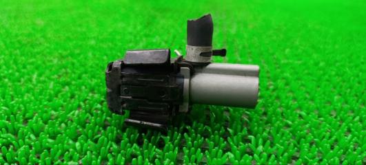 Вакуумный клапан TOYOTA Corolla NZE121 1NZ-FE 90910-12257 4 ракурс