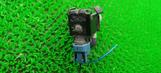 Вакуумный клапан TOYOTA Corolla NZE121 1NZ-FE 90910-12257 5 ракурс