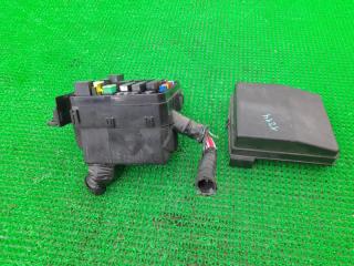 Блок предохранителей MITSUBISHI OUTLANDER CW5W 4B12 8565A012 2 ракурс