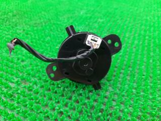 Кнопка 4wd MITSUBISHI OUTLANDER CW5W 4B12 8604A008 2 ракурс