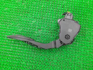 Педаль газа NISSAN NOTE E13 HR12 180026XJ0A 2 ракурс