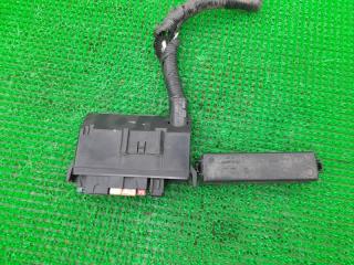 Блок предохранителей NISSAN SKYLINE CPV35 VQ35DE 24372AL500 2 ракурс