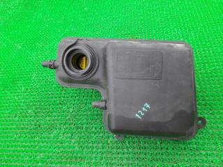 Бачок расширительный BMW 7-Series E65 N62B44A 17 13 7 647 713 1 ракурс
