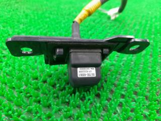 Камера заднего вида TOYOTA Harrier GSU30W 2GR-FE 86790-48061 2 ракурс